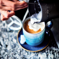 Tupperware Crema Momenti Milchaufschäumer für Kaffeespezialitäten