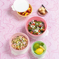 Tupperware Wunderschüssel-Set verschiedene Salate in bunten Schüsseln