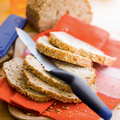 Tupperware Нож для хлеба Universal с чехлом Brotmesser mit ergonomisch geformten Griffen