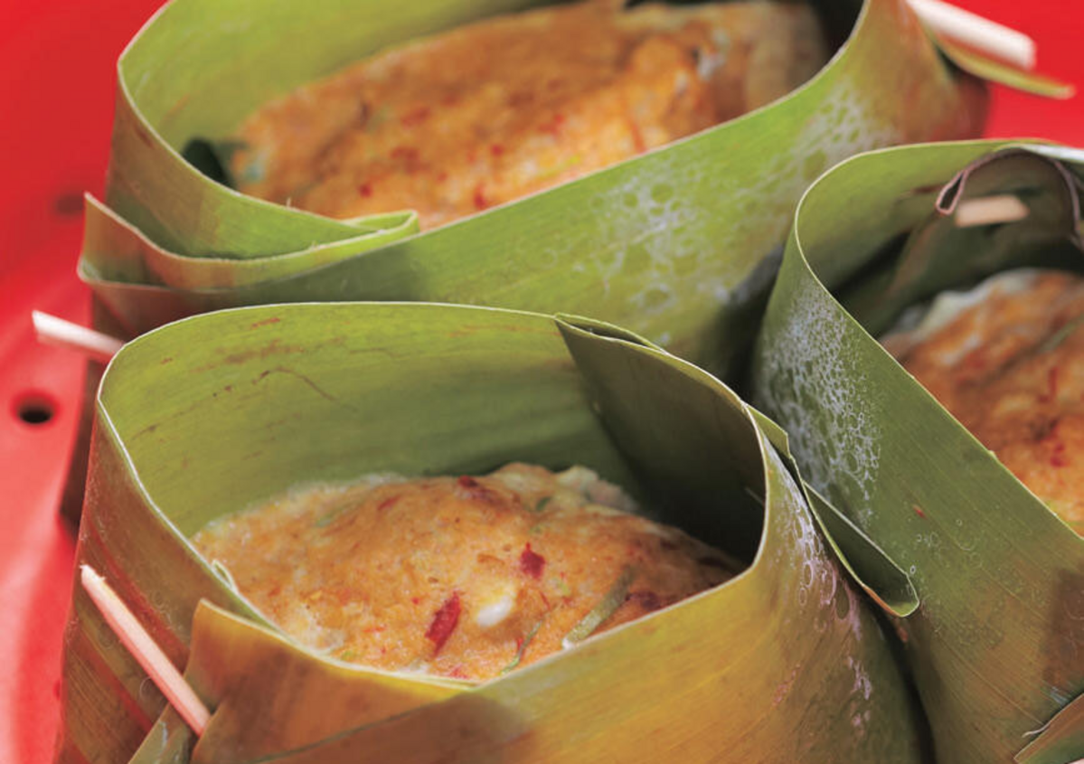 Makanan Laut Berempah Kukus (Otak-Otak)