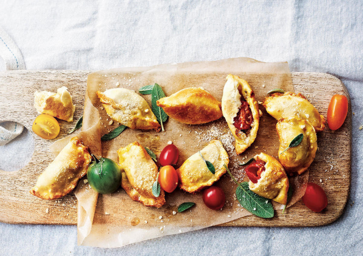 Valjušci sa cherry rajčicom i parmezanom